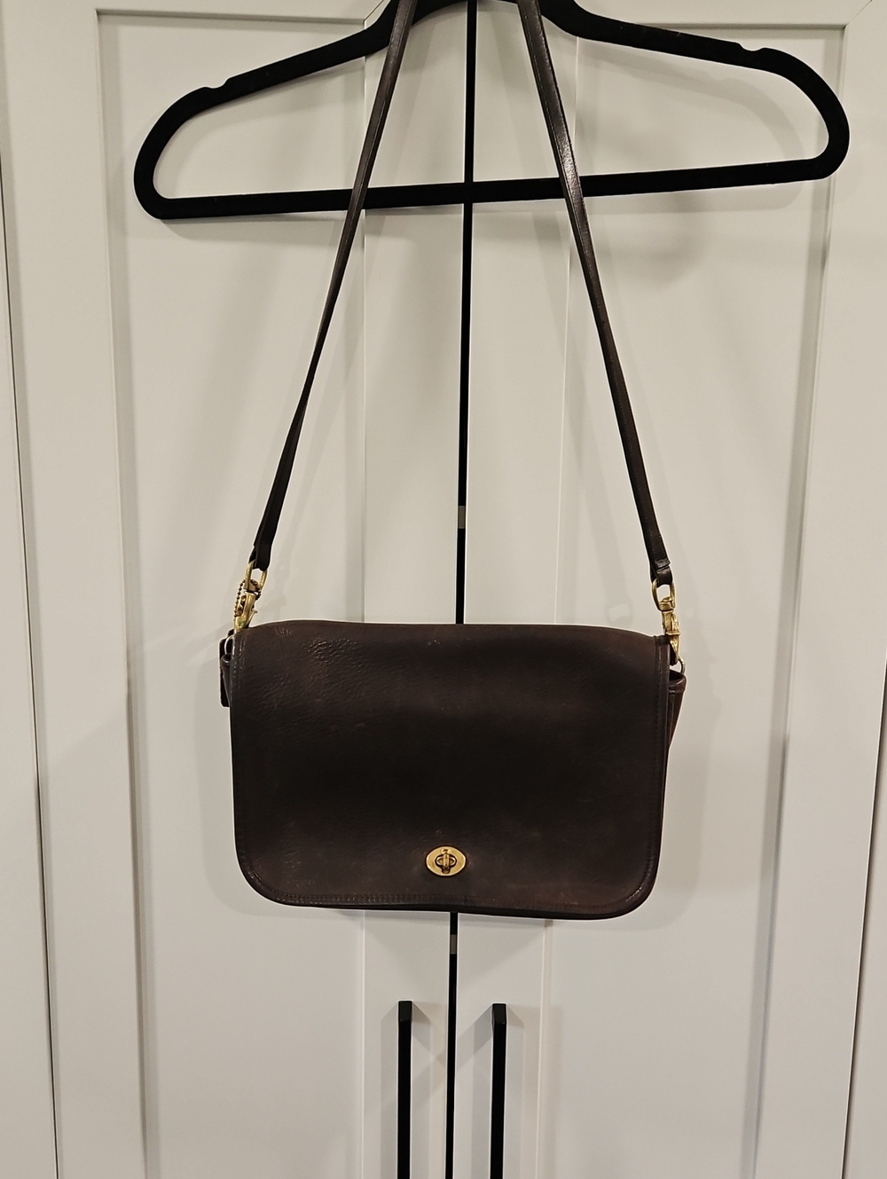 COACH Vintage Slim Satchel (style #948). Made In NYC , USA.  Chocolate Brown.